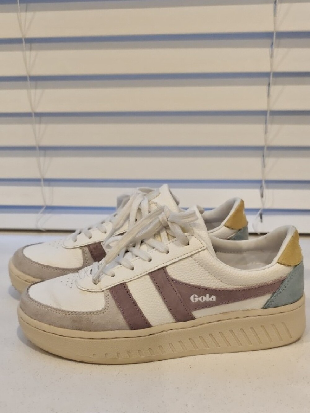 Gola Women's Grandslam Trident Sneaker - Picture 2 of 4